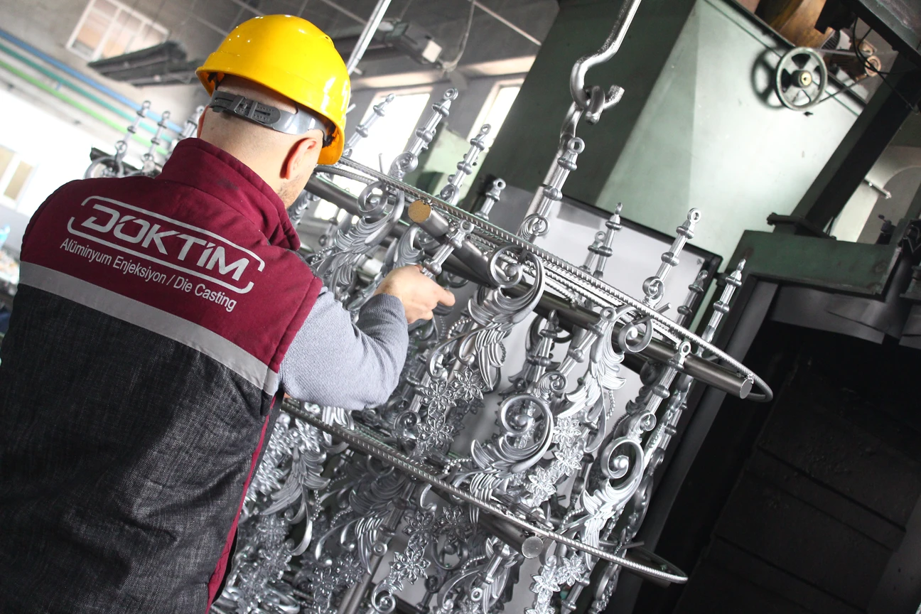 Sınırları Zorlayan Alüminyum Çözümleri: Yarının Endüstrisi İçin Bugün Üretiyoruz